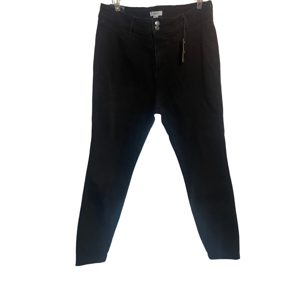 Black retro jean
